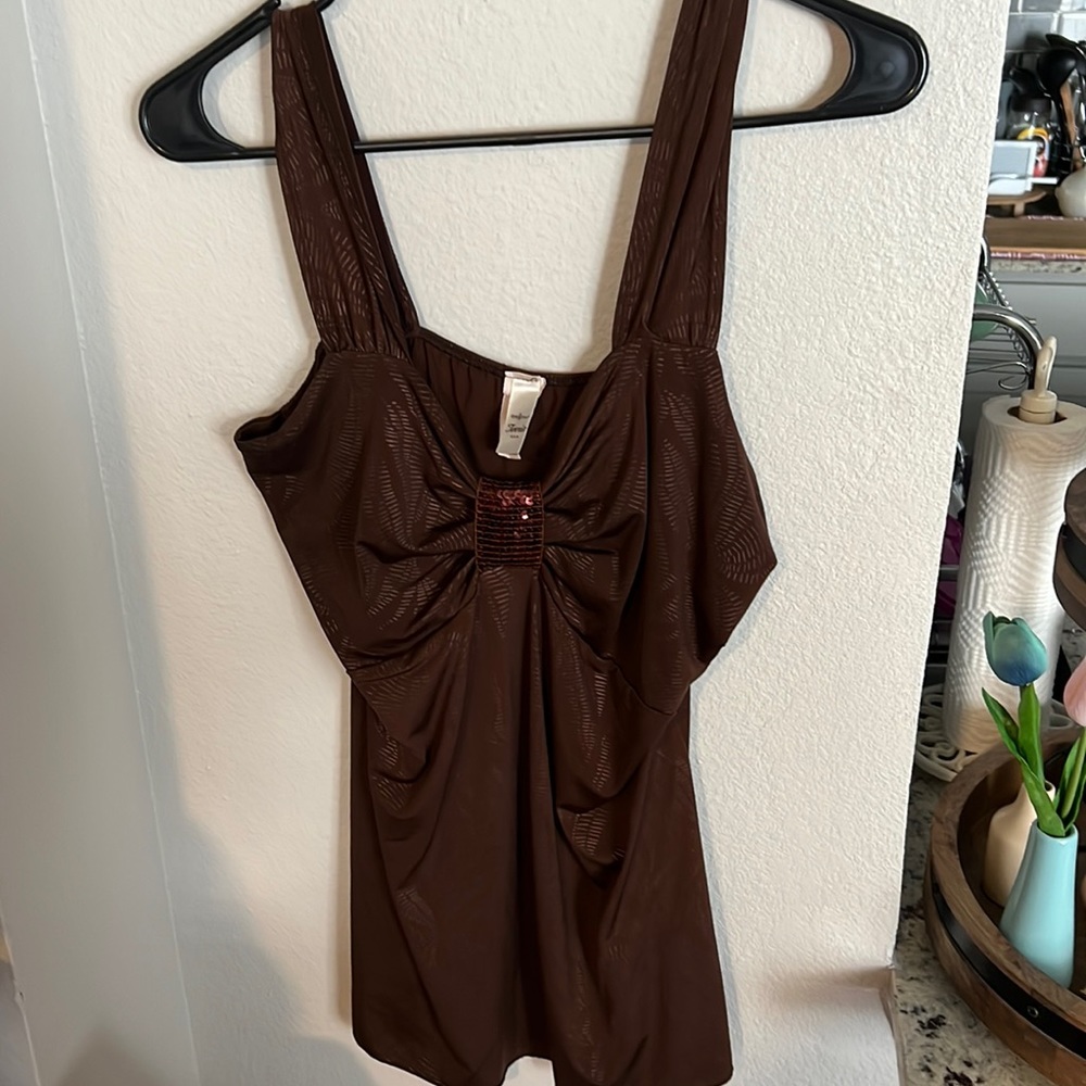 Brown cute top